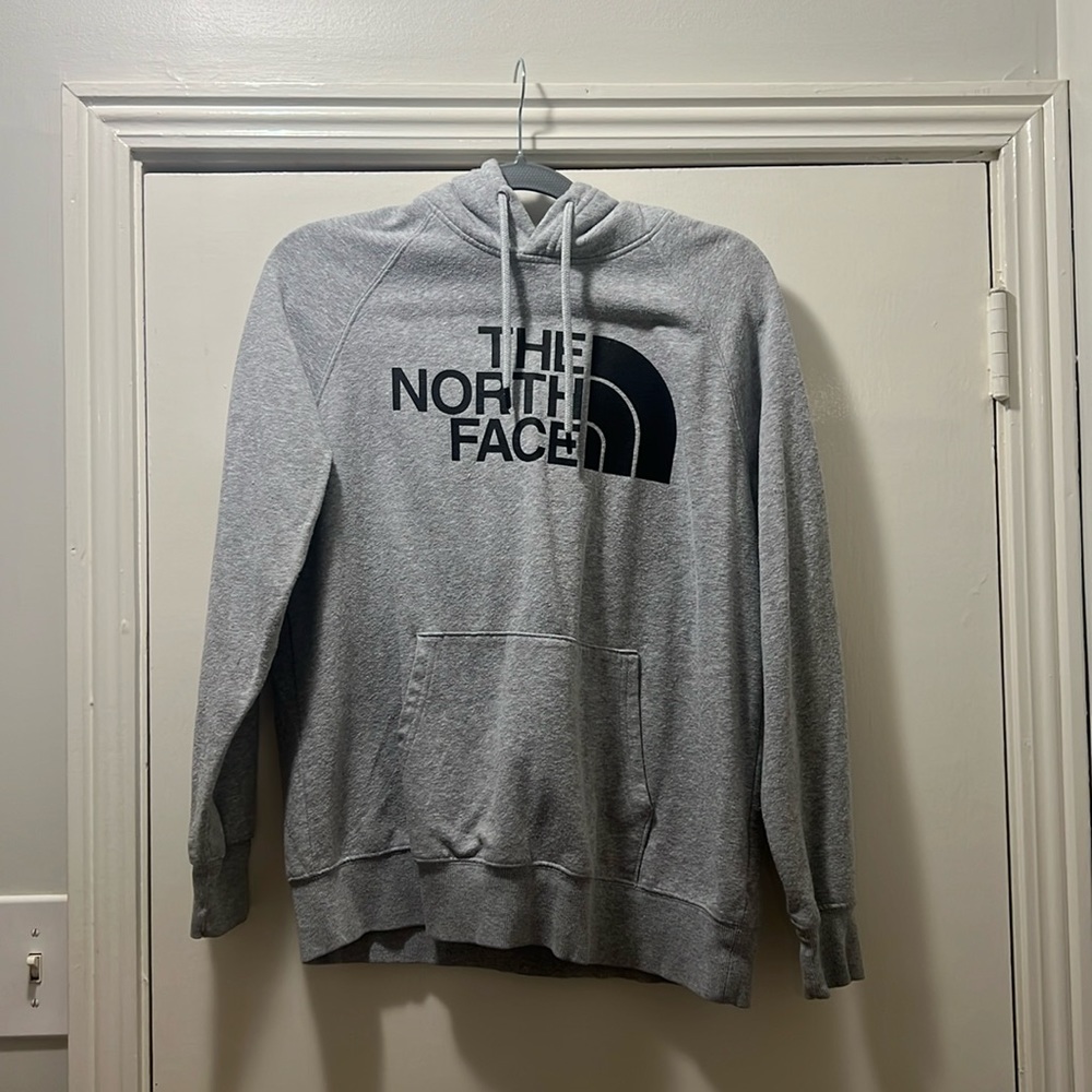 Gray Women’s NorthFace Hoodie